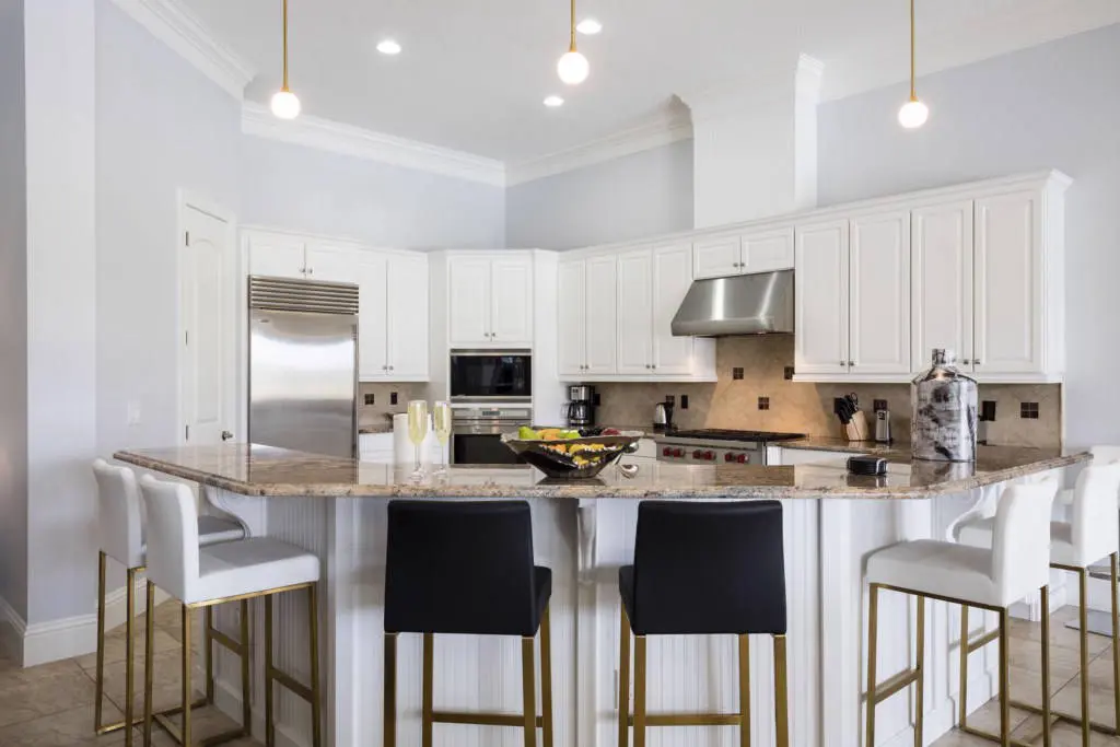 Reunion Resort Orlando swimming pool Reunion Resort Orlando self catering lux kitchen