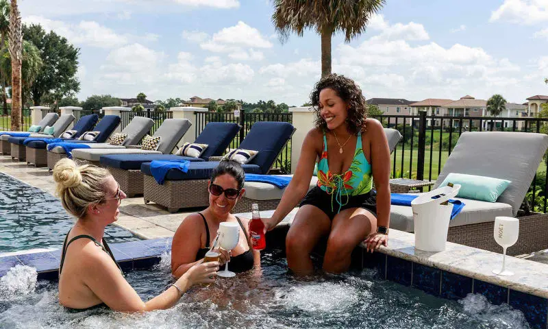 Reunion 9 bed holiday home orlando spa