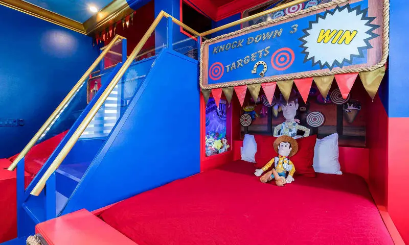 orlando luxury villa toy story bedroom