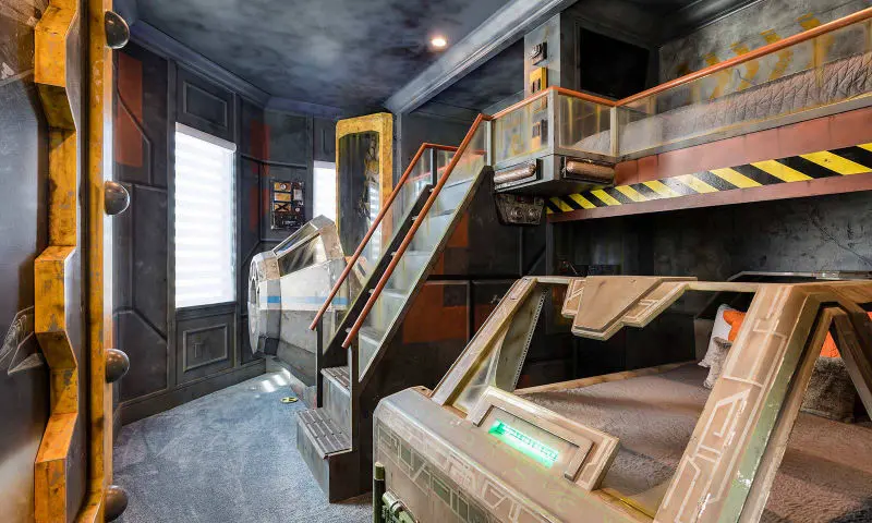 Disney luxury rentals star wars hotel