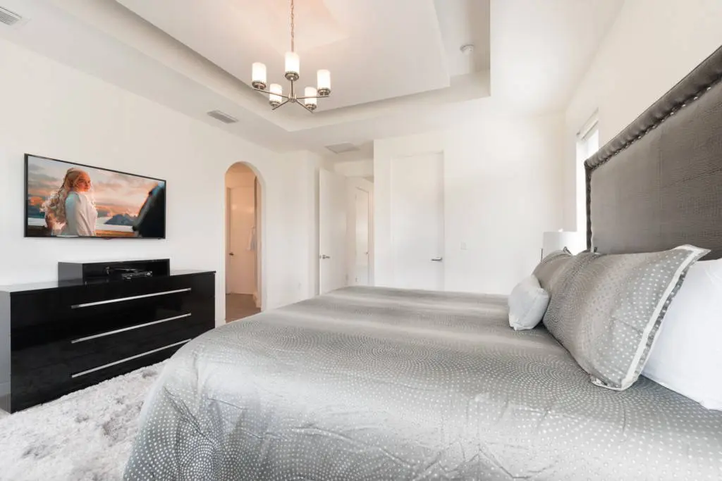 Reunion Resort condo Villas South dining Reunion Resort 5 bed Villas to rent