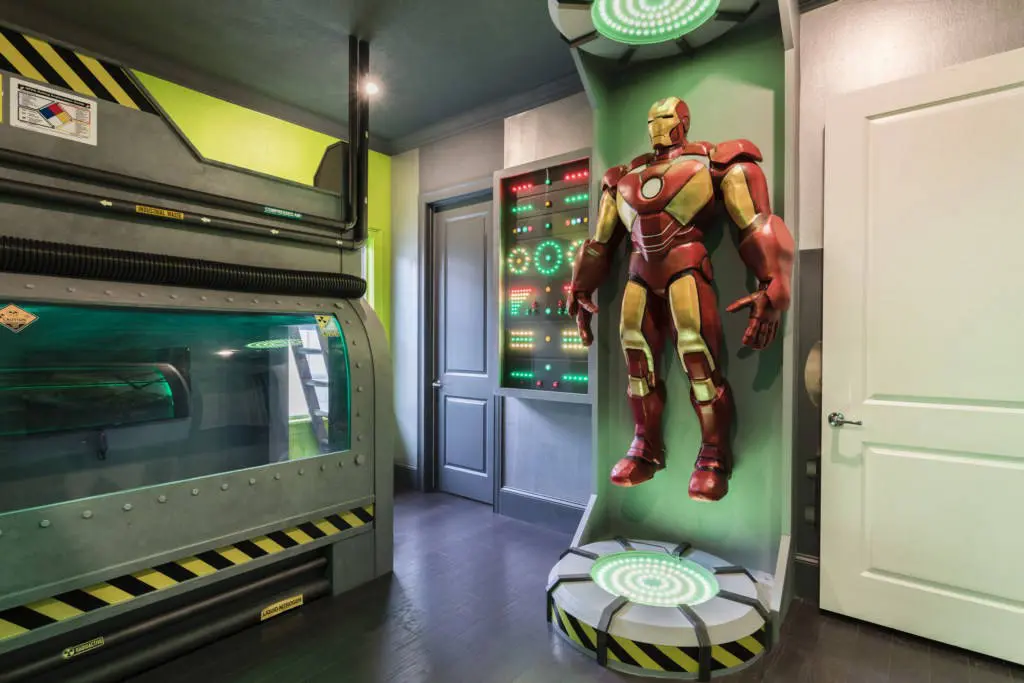 6 bed iron man holiday home near disney