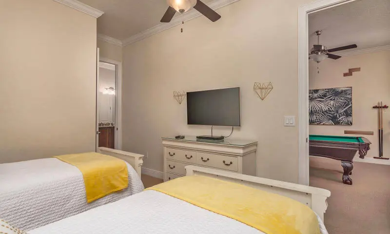 Reunion Resort 5 bed Orlando twin beds