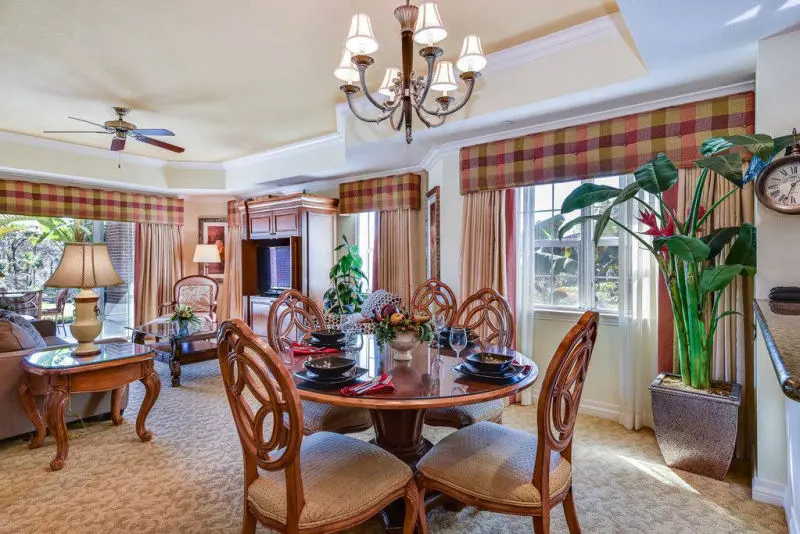 Reunion Resort condo Villas South dining