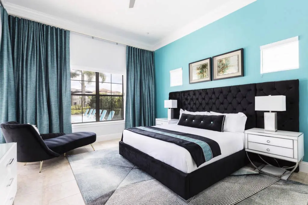 Reunion Resort 4 bed king