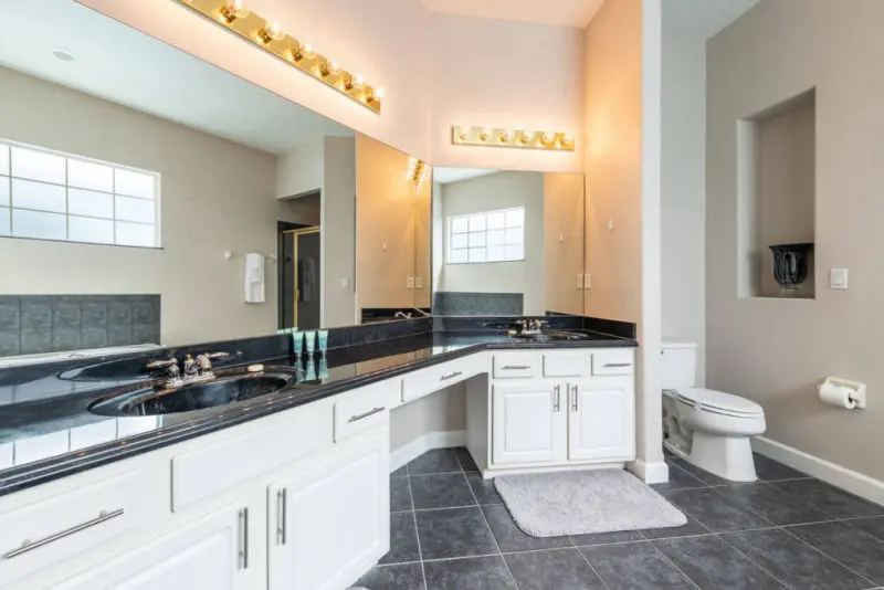 Reunion Resort 5 bed villa to rent master bath