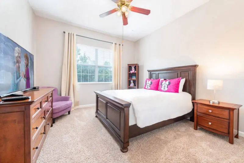 Reunion Orlando rental ensuite bedrrom