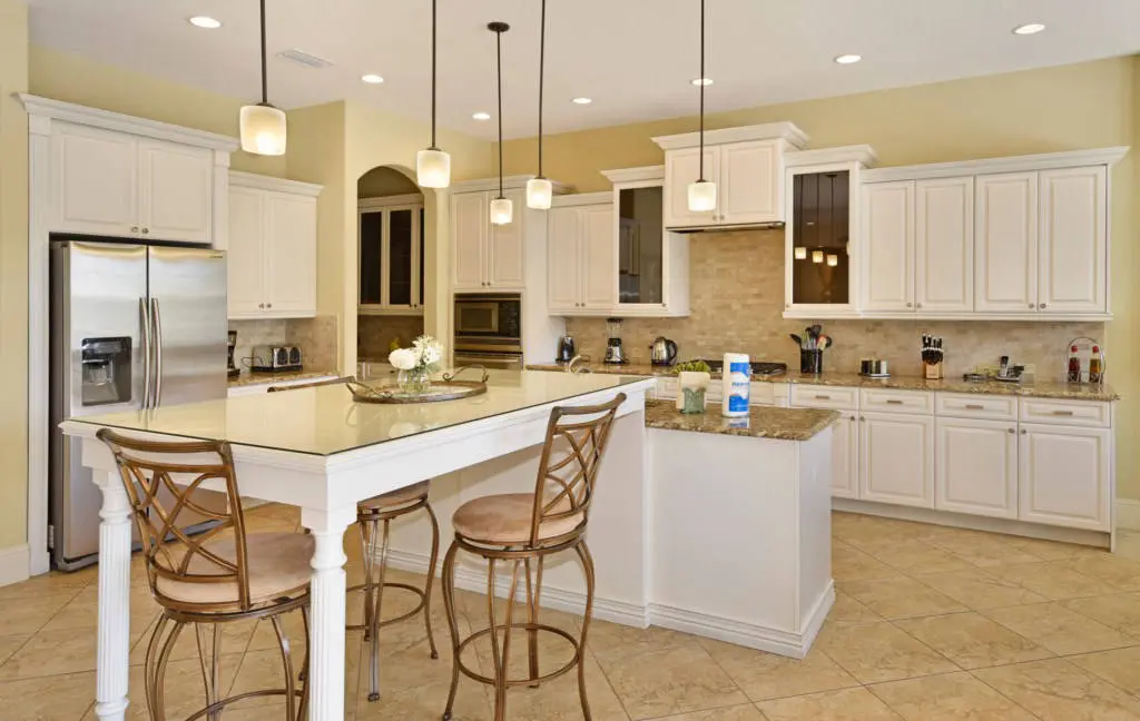 Reunion Resort 5 bed Villas to rent