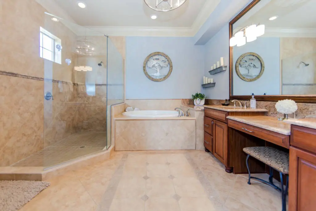 luxury villa rental disney bathroom
