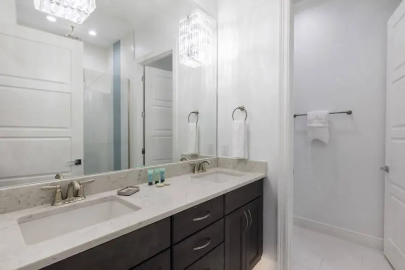 orlando luxury villa rental movie room