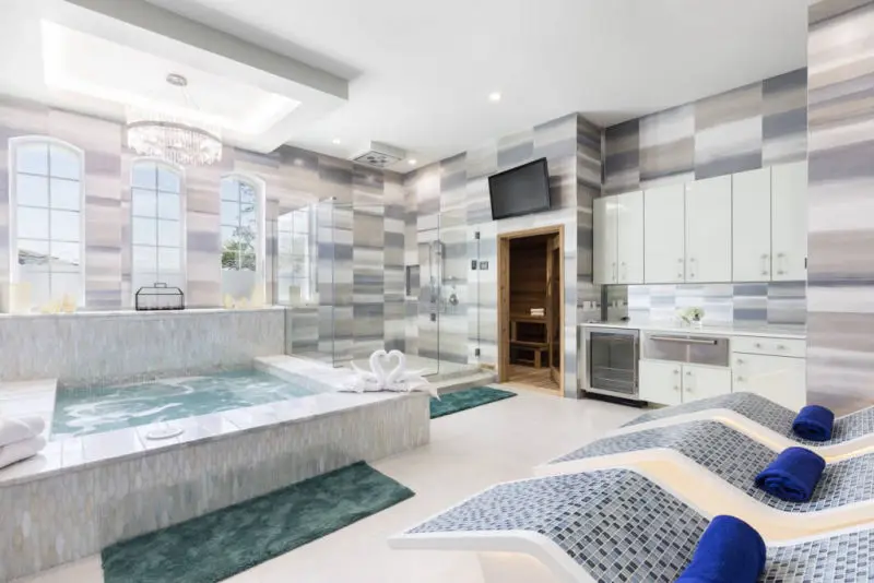 Bears Den Reunion Resort home spa