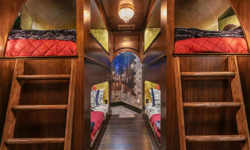 luxury harry potter villa reunion resort