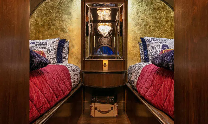 sleep on hogwarts express orlando