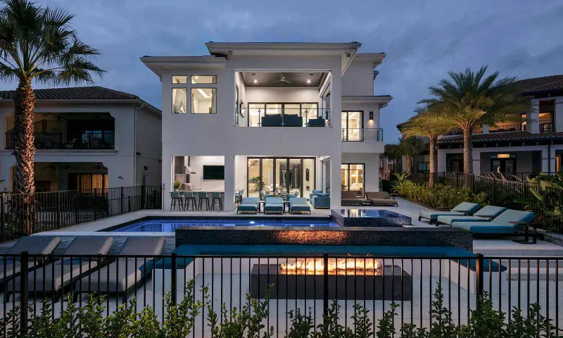 Reunion Resort large 8 bed villa firepit