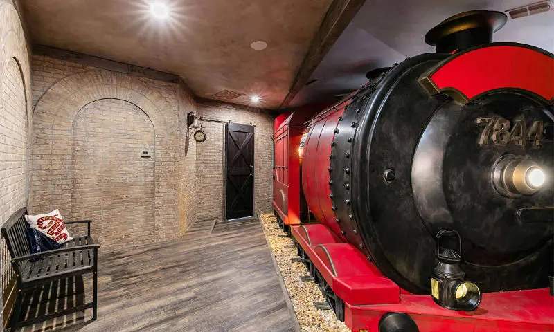 Reunion Resort large 8 bed hogwarts express