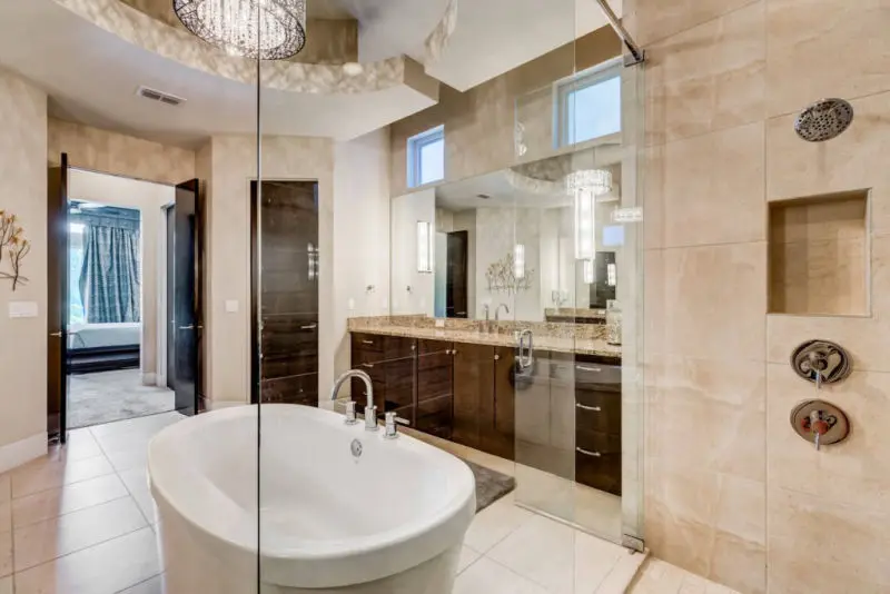 luxury bathroom villa reunion near disneyworld