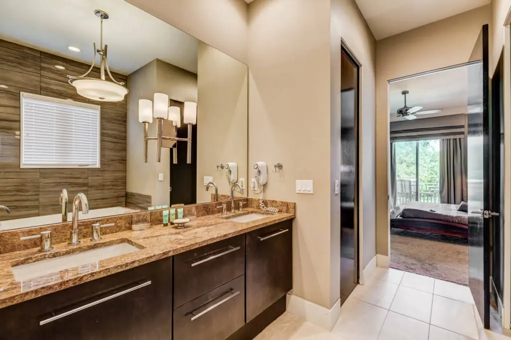 Reunion Resort villa masterbath