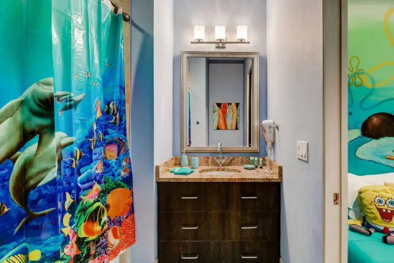 orlando luxury villa themed sponge bob bath