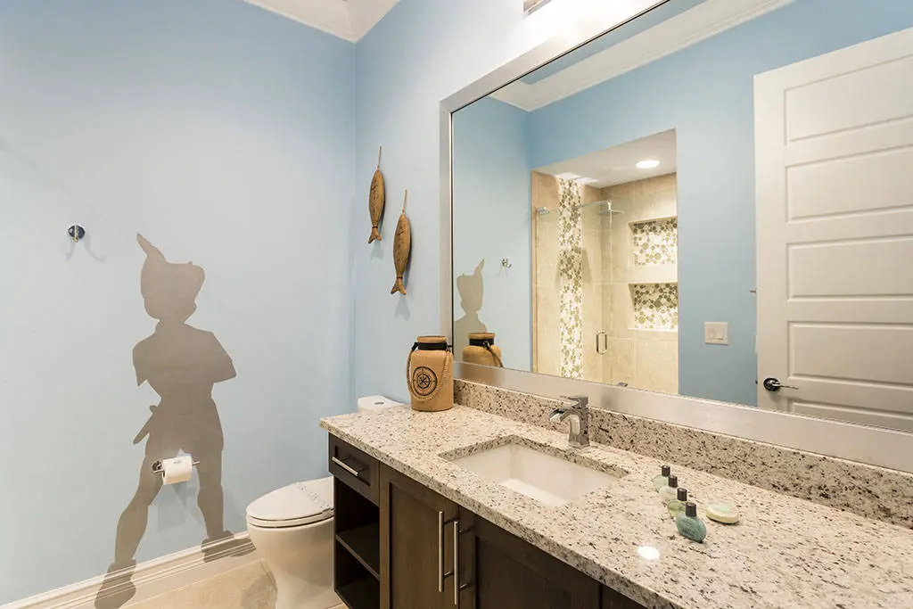 disney villa peter pan bathroom