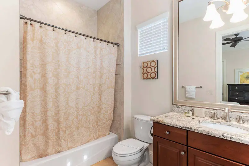 ensuite bathroom orlando 11 bed holiday home