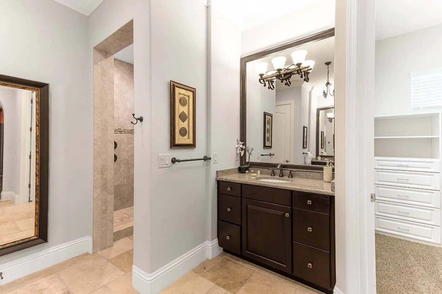 orlando luxury villa rental bedroom
