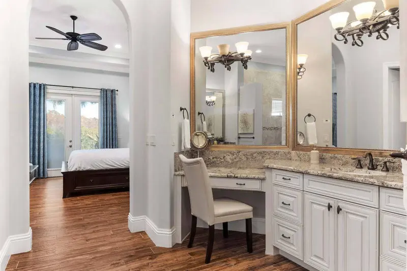 luxury disney villa reunion resort bed