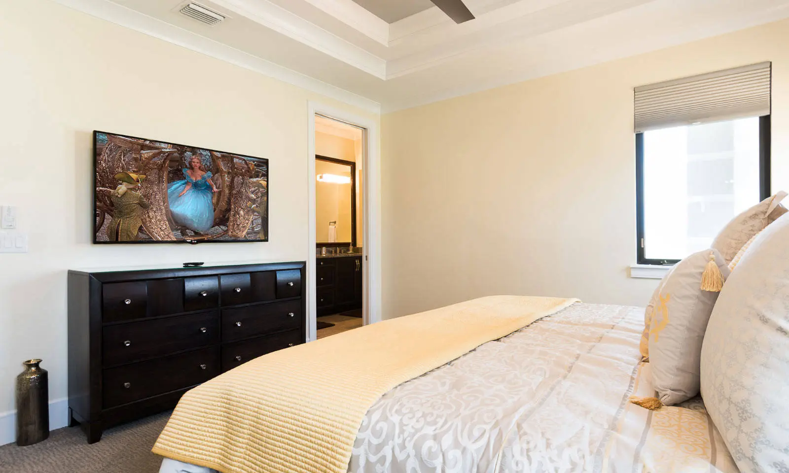luxury disney villa bed reunion resort