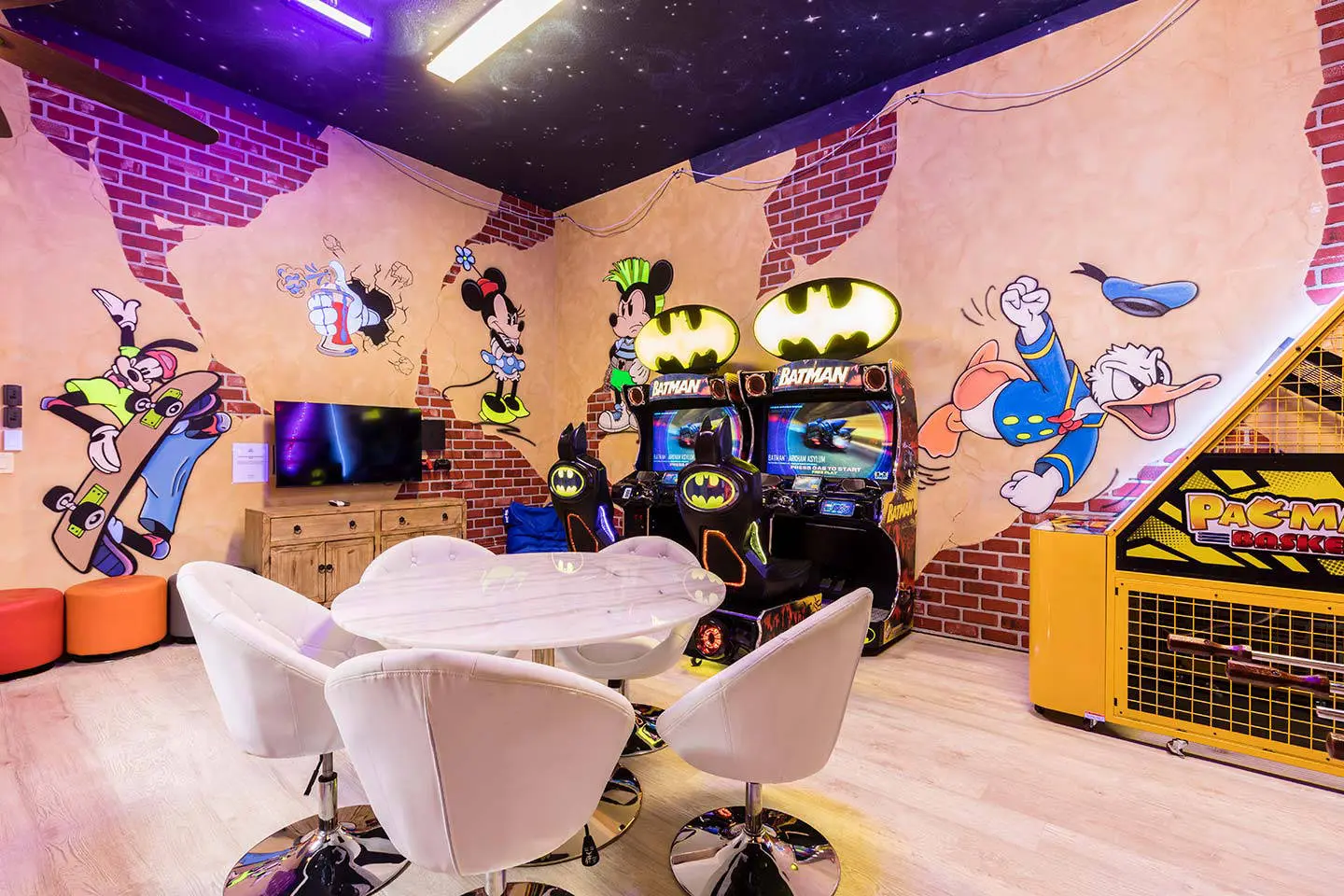 games room orlando mansion rental