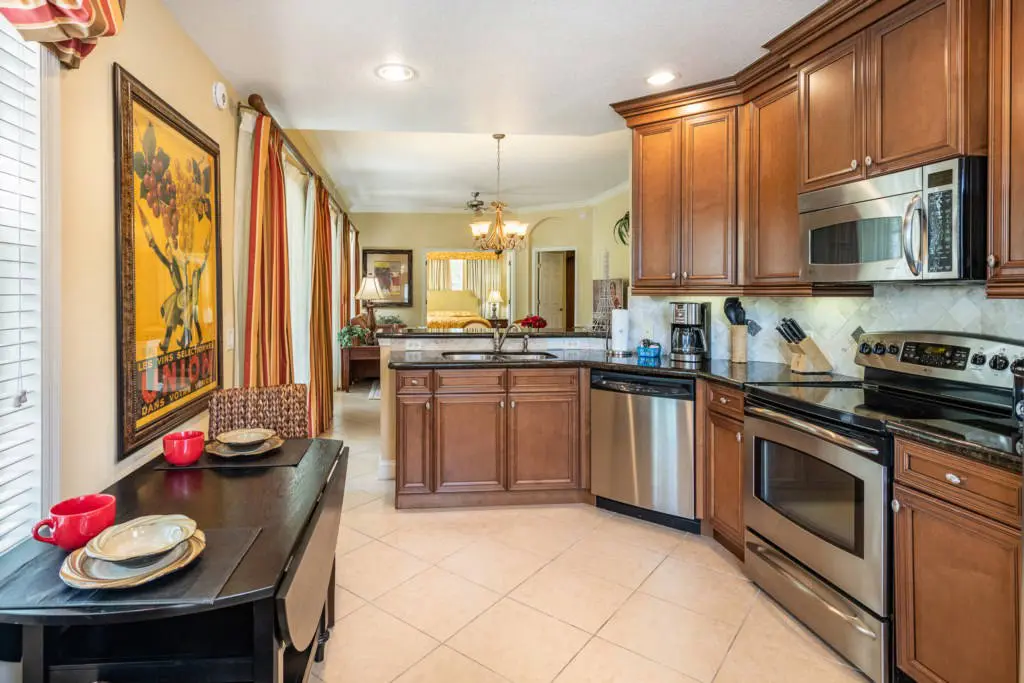 Reunion Resort Orlando in home dining