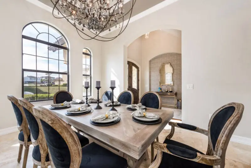 Reunion Resort villa to rent diner 
