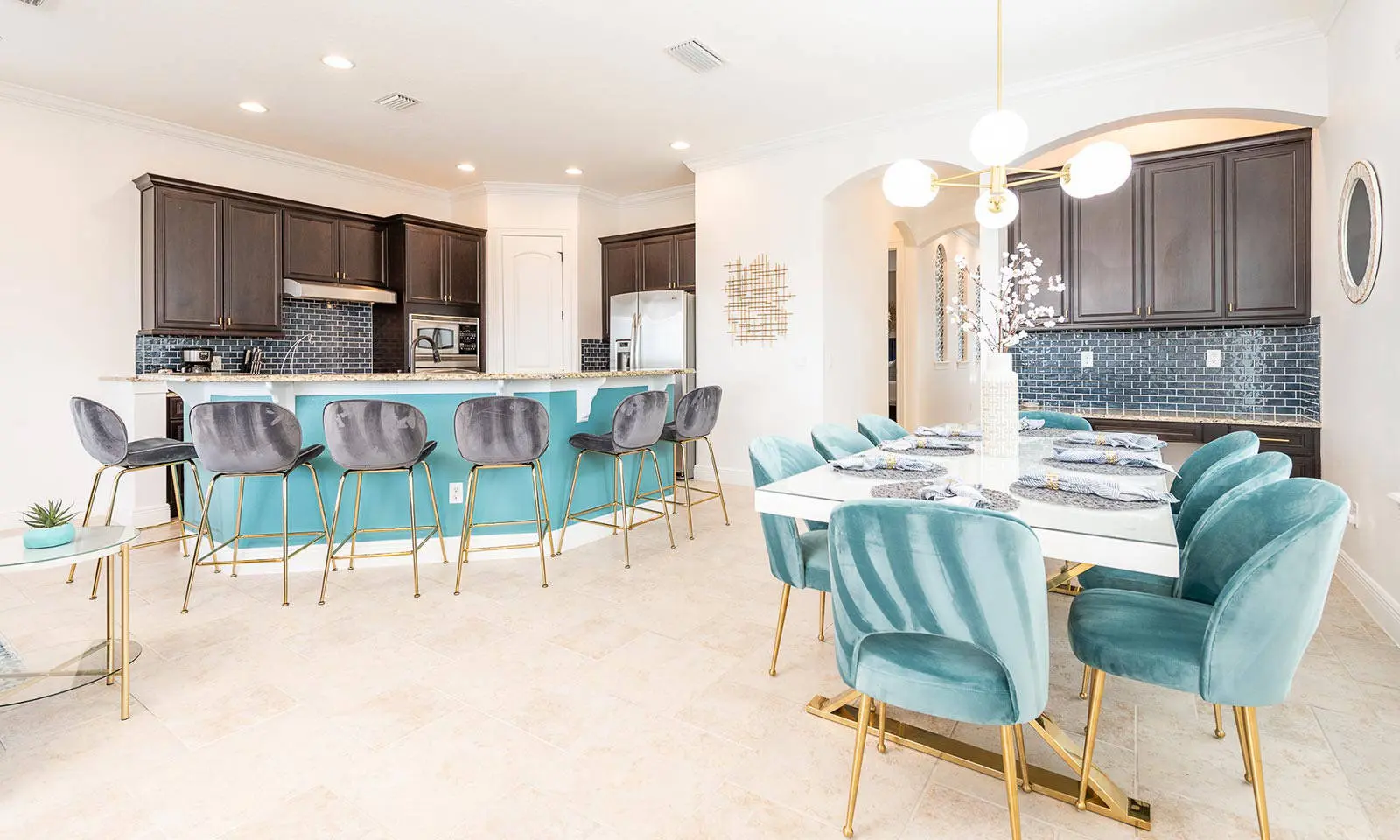 Reunion Resort rental villa dining area