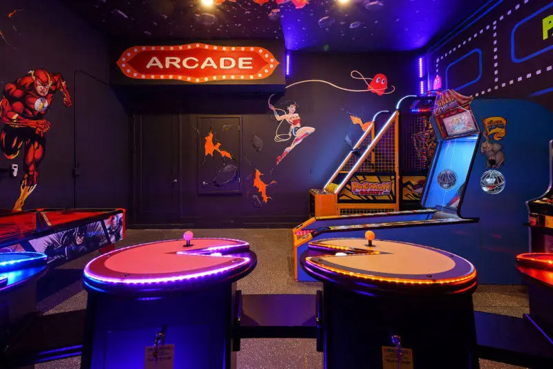 Reunion Resort Bears Den villa games arcade