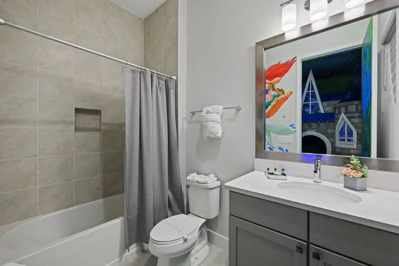 orlando luxury villa rental king ensuite