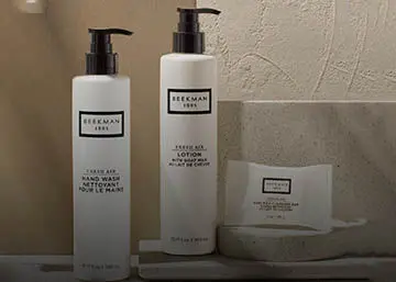 Reunion Resort Orlando 5 star hotel bath