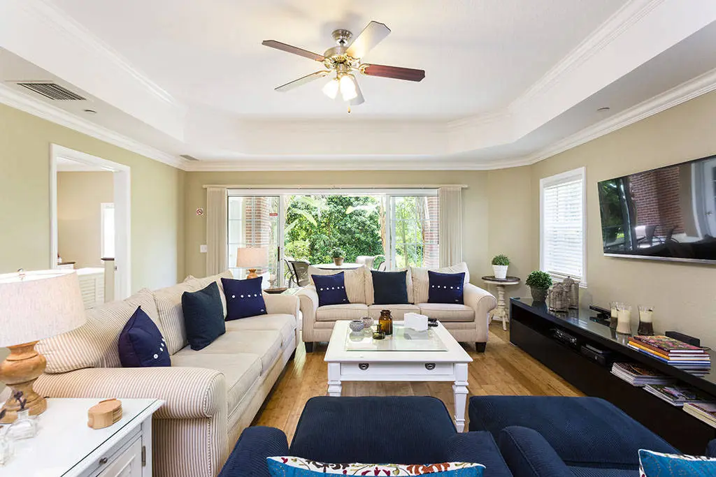 5 star Condo Rental Orlando Luxury Master bedroom 5 star Condo Rental near Disney World