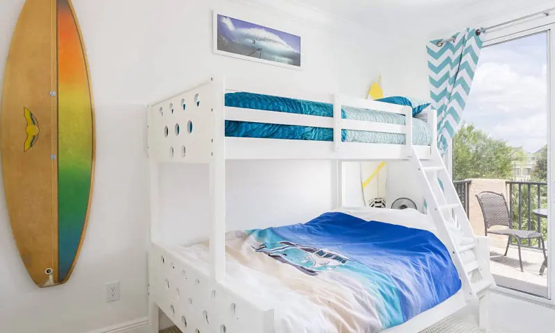 Self catering reunion resort 4 bunk beds
