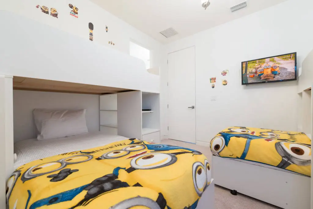 Reunion Resort rental parking Reunion Resort 5/5 rental minion bedroom