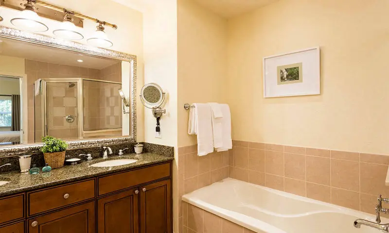 Reunion Resort rental condo master bath Reunion Resort rental condo bath & shower