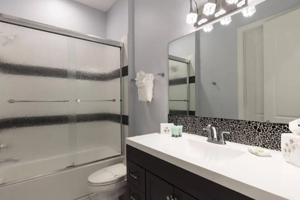 4 bed 4 bath Orlando holiday home to rent